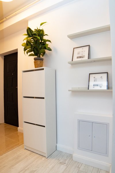 Militari Residence, Metro,
